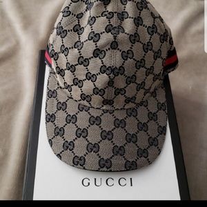 🚫SOLD🚫 Gucci blue/tan hat unisex Medium